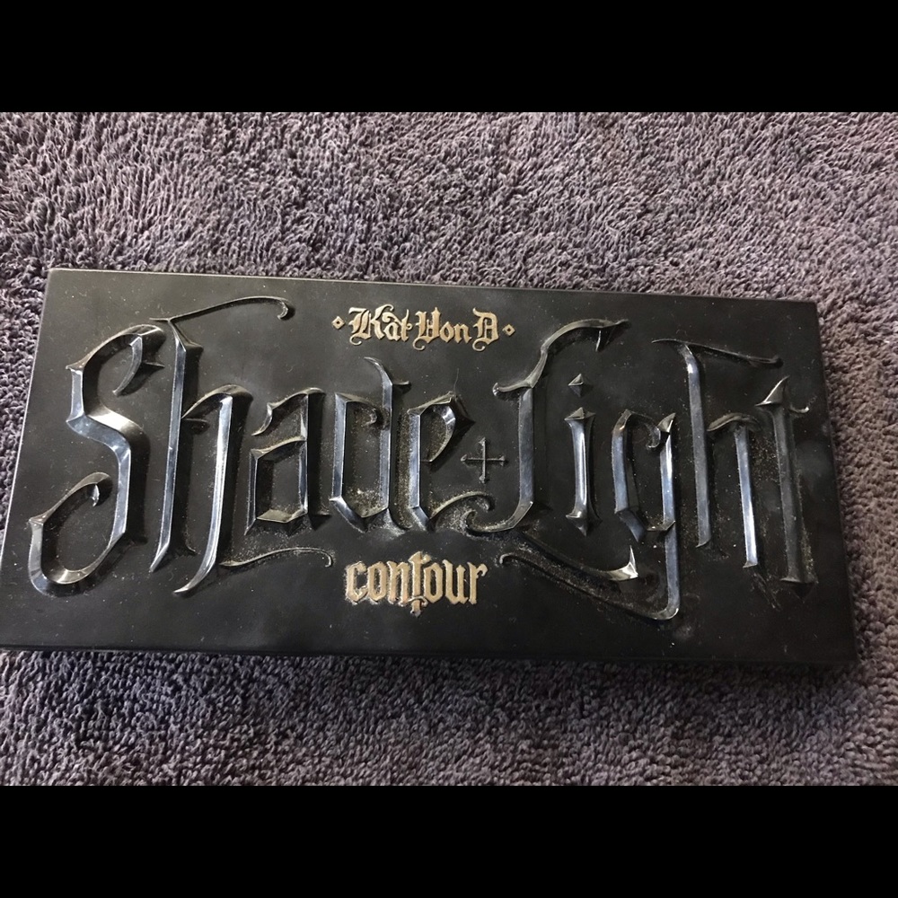 KVD Shade + Light Contour Refillable Palette